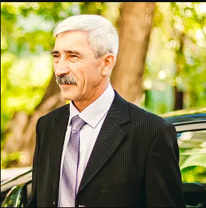 Александр Владимирович